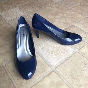 Navy Blue High Heel Size 9.5